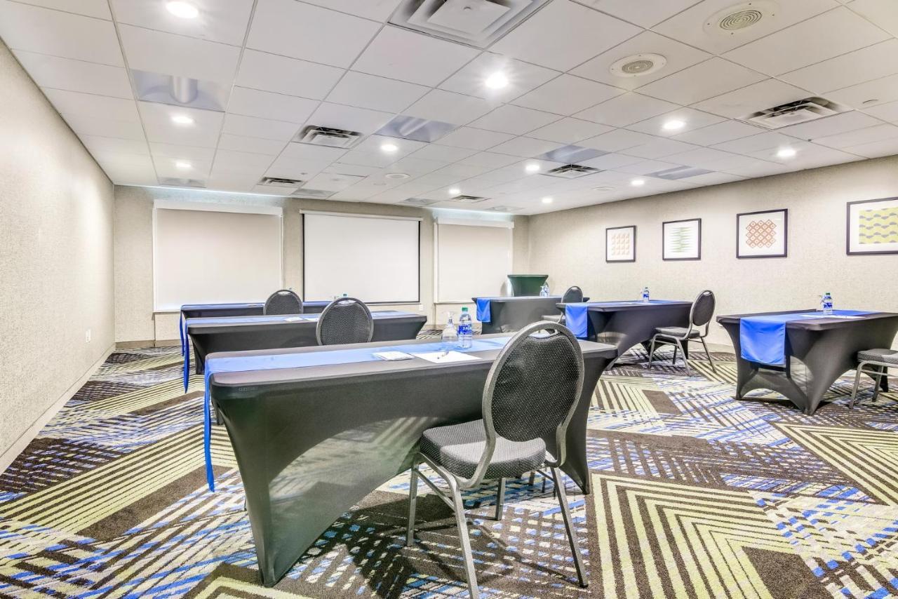 Holiday Inn Express & Suites Longview North By Ihg Exterior foto